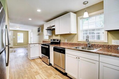 123 1/2 E 32nd St unit 1, Houston, TX 77018 - photo 3