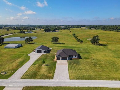 1249 N Nicholas Rd-2