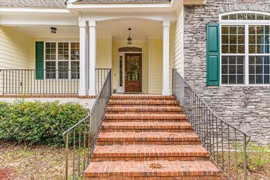 Wecloming Front porch