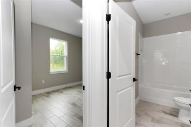 MODEL PICS MAY NOT BE ACTUAL PHOTOS.