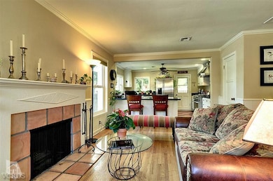 22014 Celes St, Woodland Hills, CA 91364 - photo 4