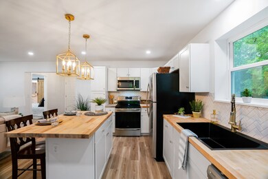 508 Moody St, Shelbyville, TN 37160 - photo 7