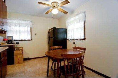 908 Manchester Ave, Westchester, IL 60154 - photo 4