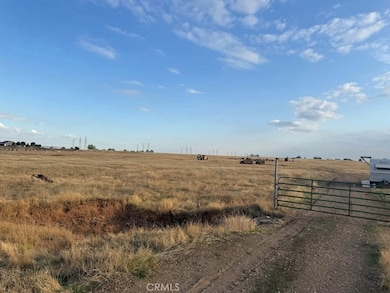 0 Rd unit SN25235883, Red Bluff, CA 96080 - photo 2