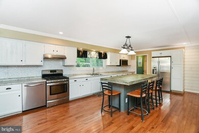 405 Piney Forest Dr, Colonial Beach, VA 22443 - photo 7