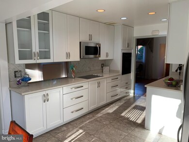 1723 Evelyn Dr, Rockville, MD 20852 - photo 5