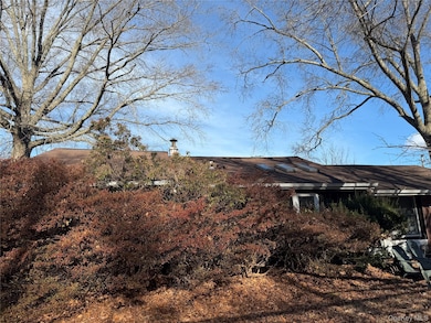 201 Frost Pond Rd, Glen Cove, NY 11542 - photo 3