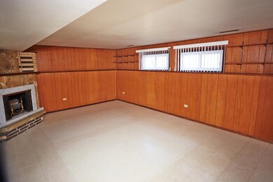 250 S Chase Dr, Crown Point, IN 46307 - photo 3