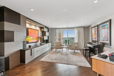 1225 Lasalle Ave unit 2207, Minneapolis, MN 55403 - photo 6