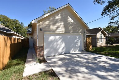 6522 Shotwell St, Houston, TX 77028 - photo 2