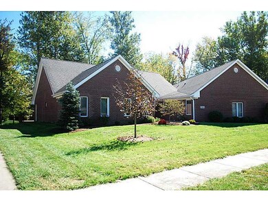 7043 Stonecreek Dr, Plainfield, IN 46168 - photo 2