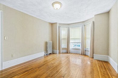 29 Chestnut St unit 3, Wakefield, MA 01880 - photo 4