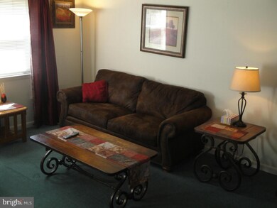 654 Glynlee Ct, Reisterstown, MD 21136 - photo 3