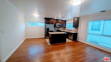 1728 S Robertson Blvd unit 8, Los Angeles, CA 90035 - photo 2