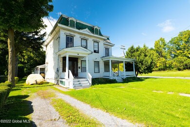 22-web-or-mls-659EMainSt-23