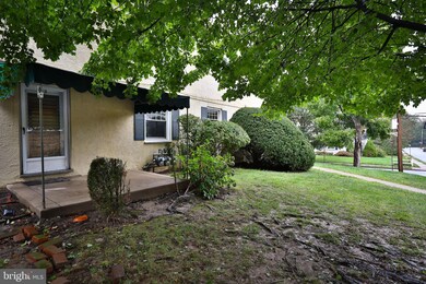 612 Shoemaker Ave unit 1, Jenkintown, PA 19046 - photo 2