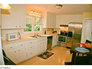 Kitchen. The kitchen is equipped with new stainless steel appliances!