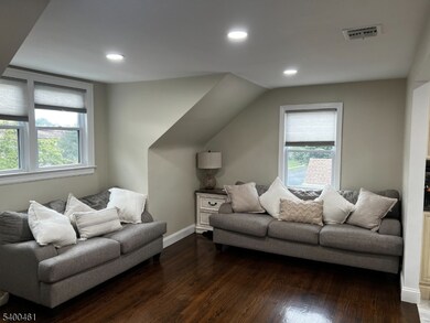 60 Dick St, Clifton, NJ 07013 - photo 3