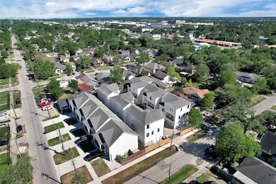 209 N Edgewood St unit A, Houston, TX 77011 - photo 3