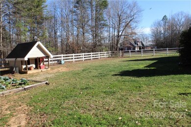 8641 Hayden Way, Concord, NC 28025 - photo 5