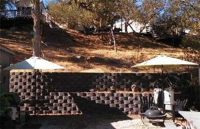 Beautiful Retaining Wall That Backups to Open Spac