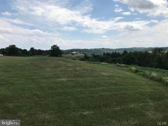 3545 Jonathan Ct, Orefield, PA 18069 - photo 7