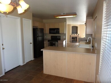 6 DINING AND KITCHEN