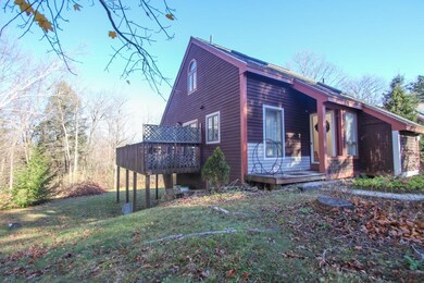 32 Mountainside Ln unit 4, Francestown, NH 03043 - photo 4