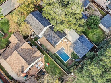 1447 Althea Dr, Houston, TX 77018 - photo 5