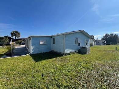 1746 Conifer Ave, Kissimmee, FL 34758 - photo 5