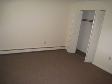 11 Pond St unit 12, Waltham, MA 02451 - photo 2