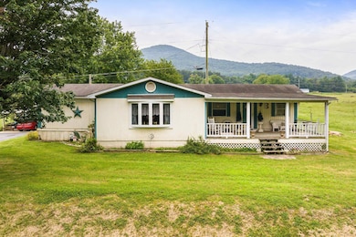 481 Eldon Yates Dr, Stanley, VA 22851 - photo 3