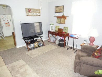 2906 S Vine St, Muncie, IN 47302 - photo 5