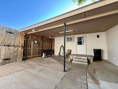 719 N Sullivan St, Ulysses, KS 67880 - photo 6