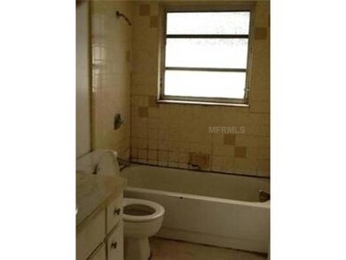 2243 Lake View Blvd, Port Charlotte, FL 33948 - photo 4