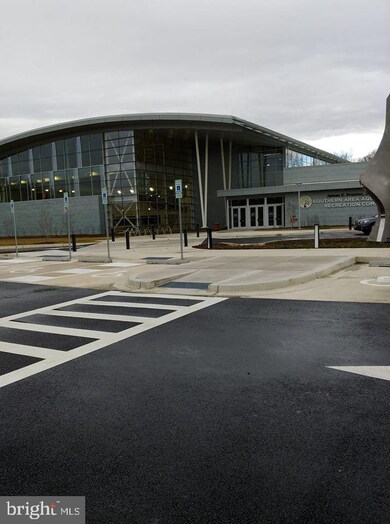 15104 Lord Howe Way, Brandywine, MD 20613 - photo 4