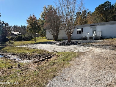 138 Old Nassau Rd, Williston, NC 28589 - photo 6