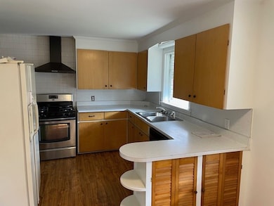 2010 E Lake Rd, Erie, PA 16511 - photo 6