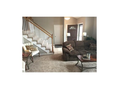 1206 SW Nagona Ln, Lees Summit, MO 64082 - photo 3