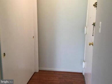 10724 West Dr unit 103, Fairfax, VA 22030 - photo 3