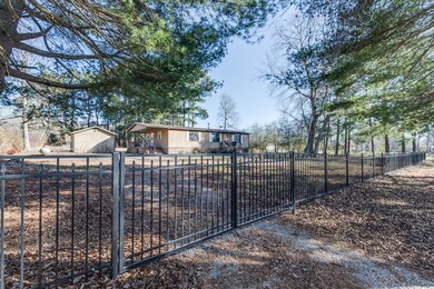 Welcome to this peaceful country home with all the conveniences of the city.