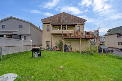 201 Union St, Taylor, PA 18517 - photo 2