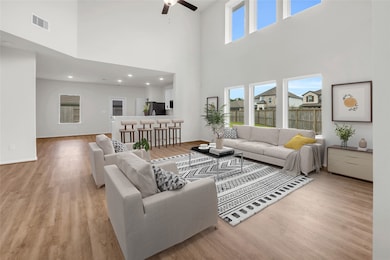 15100 Crown Manor Dr, Houston, TX 77044 - photo 4