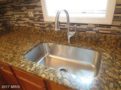 3924 Bareva Rd, Baltimore, MD 21215 - photo 3