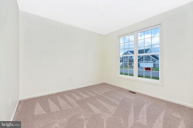 10213 Saddlebrooke Ln, Hagerstown, MD 21740 - photo 4