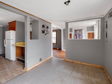 383 Stratton Rd, Rutland, VT 05701 - photo 7