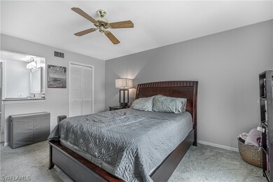 MASTER BEDROOM
w/large walk-in closet