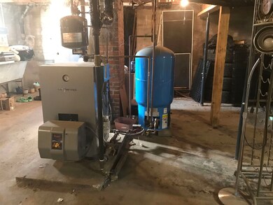 13 Woodstock Ave, Rutland, VT 05701 - photo 4