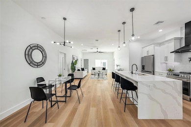 1730 30th St S, Saint Petersburg, FL 33712 - photo 7