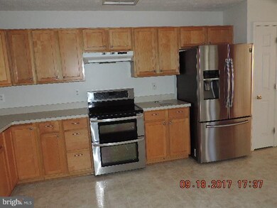 112 Oliver Heights Rd, Owings Mills, MD 21117 - photo 4